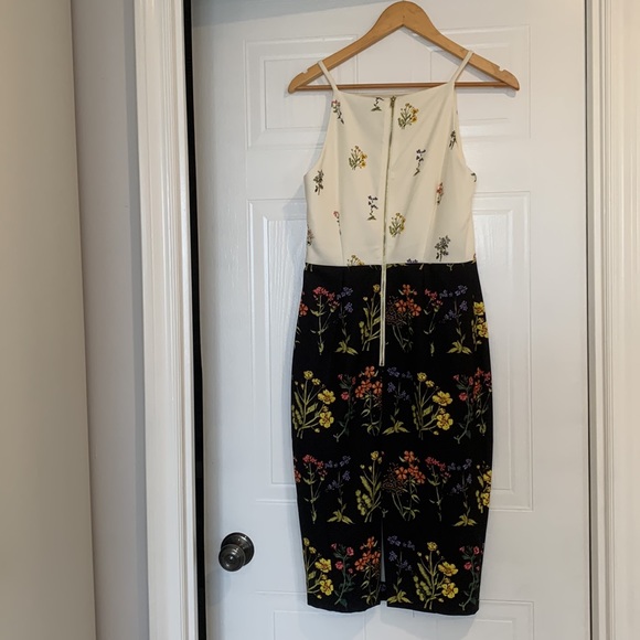H&M dress Floral . 41.5inch length - Picture 2 of 7